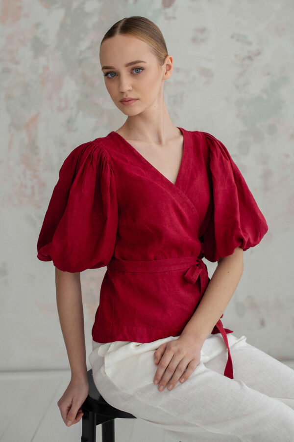 USA Wrap Linen Top in Red